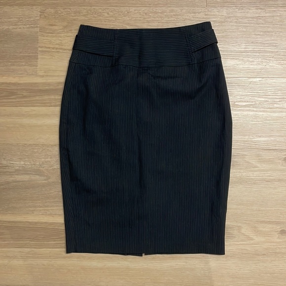 Portmans Dresses & Skirts - ✨ HOST PICK ✨ Portmans Corporate Pinstripe Skirt